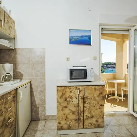 Miline-2 By Interhome Apartmán *