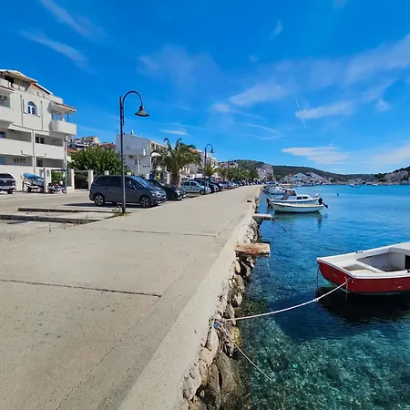 Miline-2 By Interhome Daire